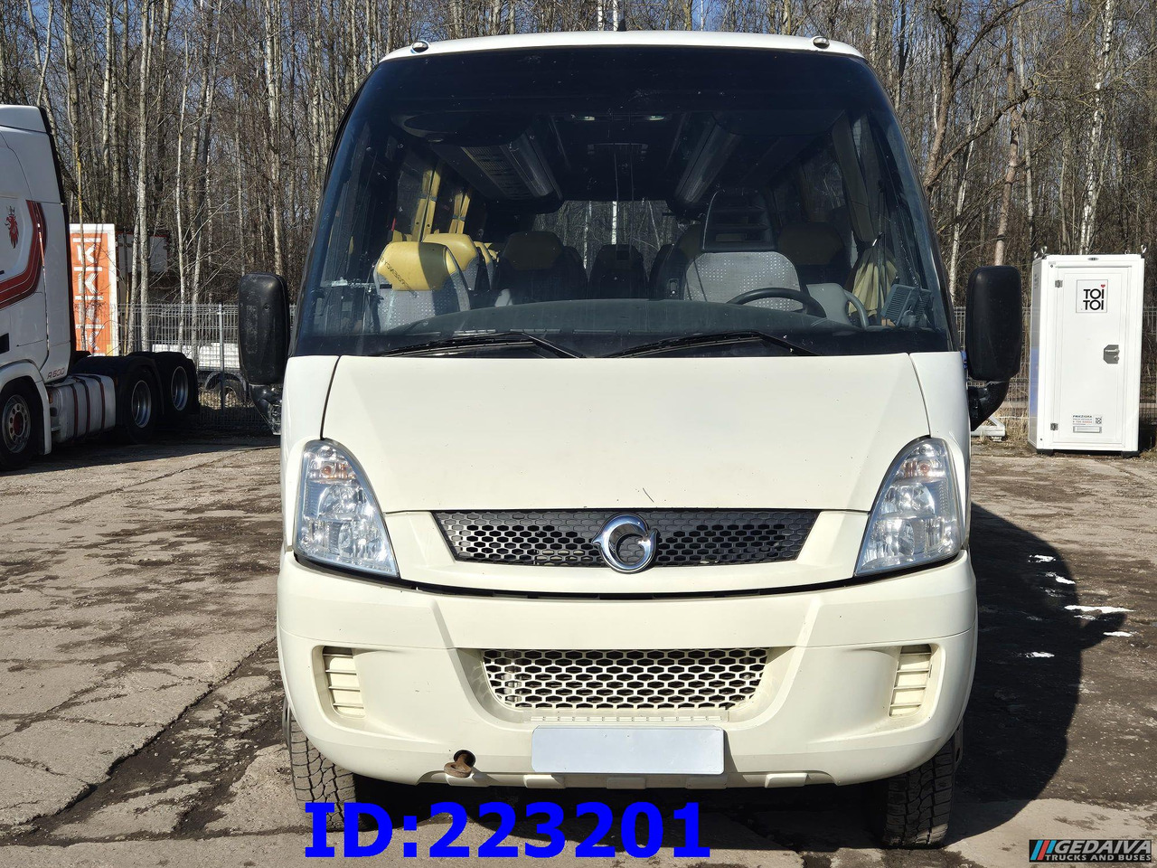 IVECO Wing 25-seater (Engine problem) - Coach: picture 2 IVECO Wing 25-seater (Engine problem) - Coach: picture 2