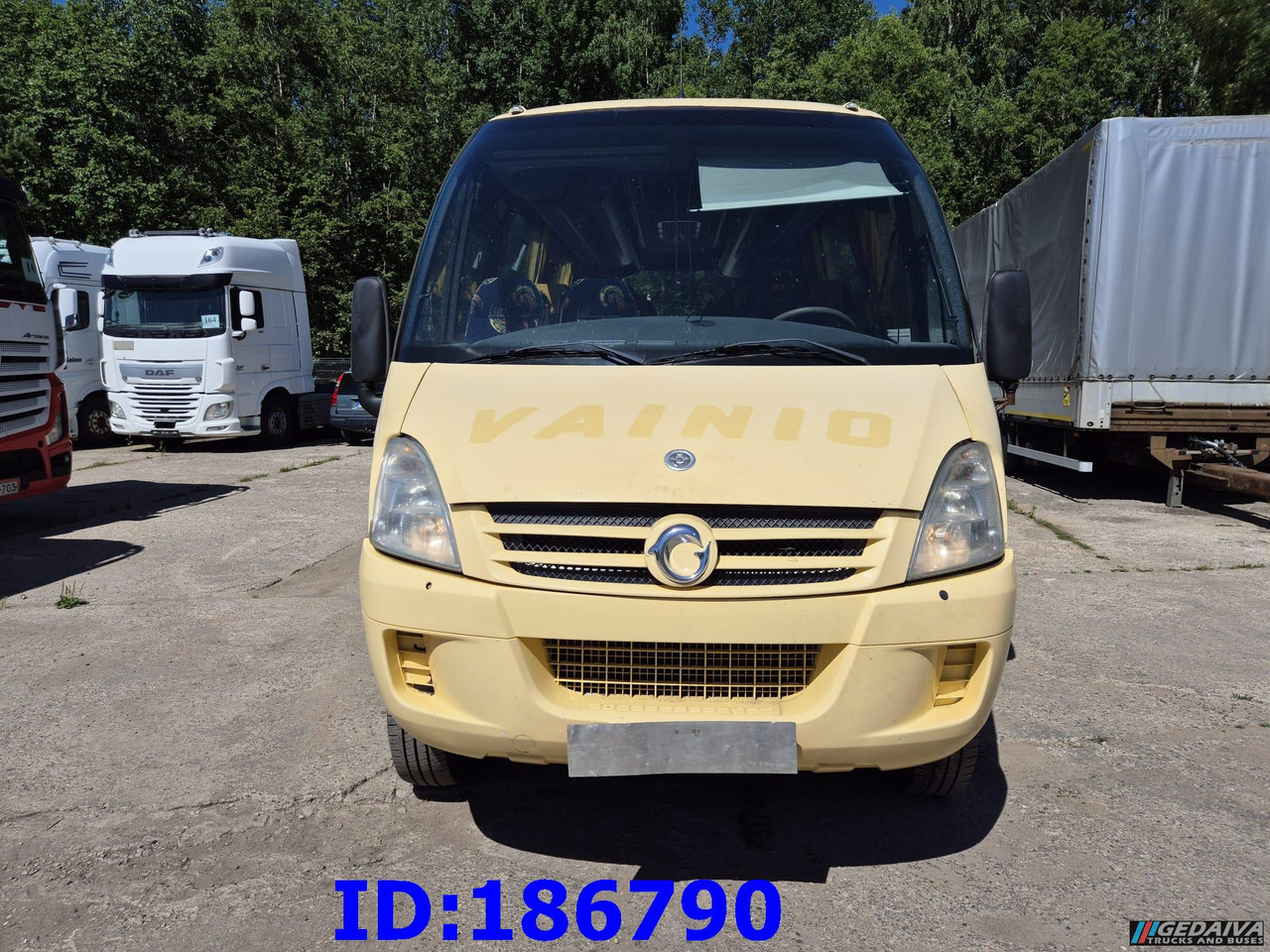 IVECO Wing Daily Tourys 25-seater - Coach: picture 2 IVECO Wing Daily Tourys 25-seater - Coach: picture 2