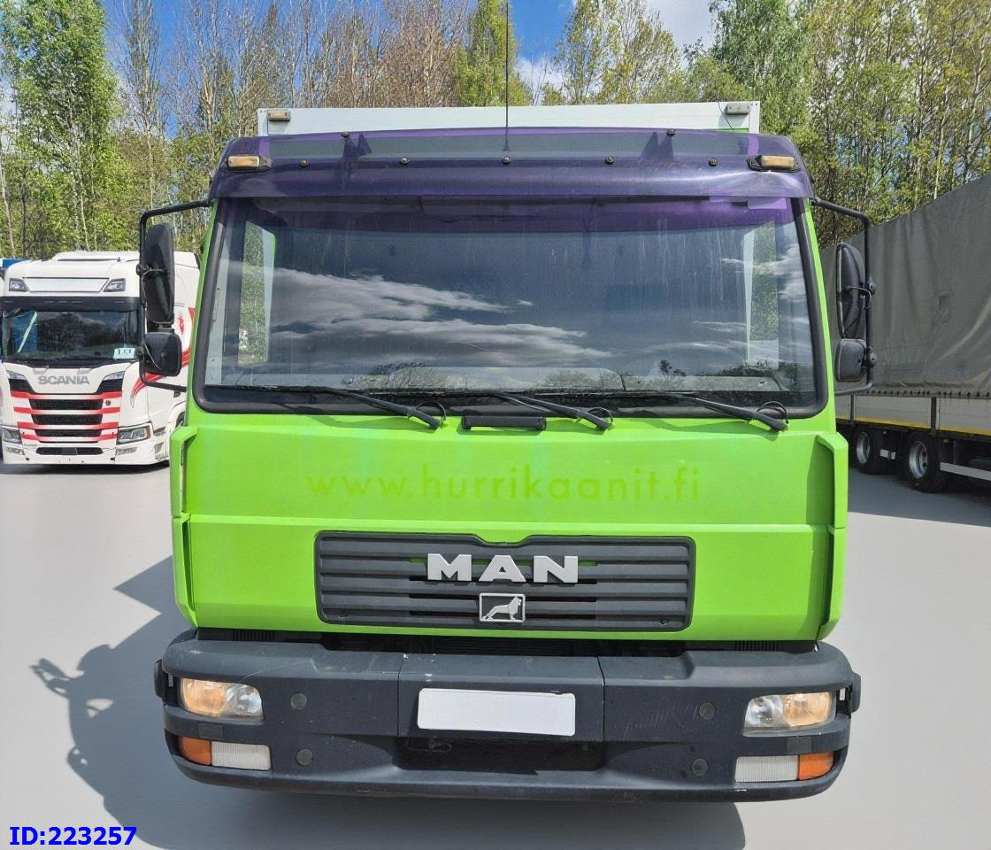 MAN LE 8.150 Manual 139tkm ONLY - Box truck: picture 2 MAN LE 8.150 Manual 139tkm ONLY - Box truck: picture 2