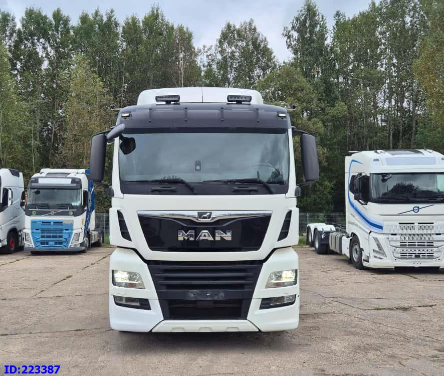MAN TGX 26.510 WB 5900 6X2 Steering axle - Cab chassis truck: picture 2 MAN TGX 26.510 WB 5900 6X2 Steering axle - Cab chassis truck: picture 2