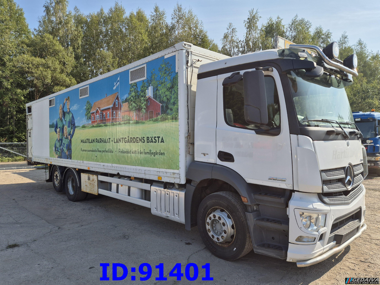 MERCEDES-BENZ Antos 2532 - 6x2 - Euro 6 - Animal transport - Livestock truck: picture 4 MERCEDES-BENZ Antos 2532 - 6x2 - Euro 6 - Animal transport - Livestock truck: picture 4