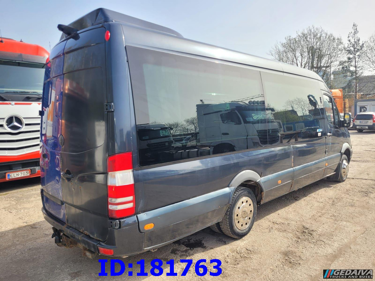 MERCEDES-BENZ Sprinter 518 - VIP - 17 Seater - Coach: picture 5 MERCEDES-BENZ Sprinter 518 - VIP - 17 Seater - Coach: picture 5