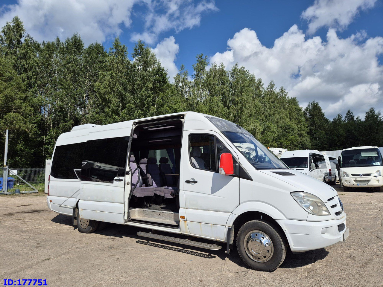 MERCEDES-BENZ Sprinter 518 - VIP - 17-seater - Coach: picture 4 MERCEDES-BENZ Sprinter 518 - VIP - 17-seater - Coach: picture 4