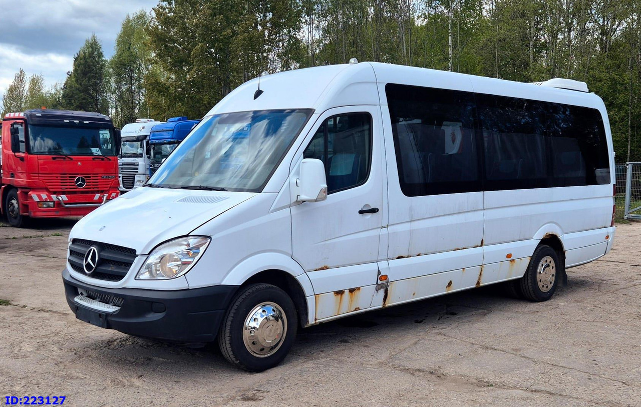 MERCEDES-BENZ Sprinter 518 - VIP -19 Seater - Coach: picture 4 MERCEDES-BENZ Sprinter 518 - VIP -19 Seater - Coach: picture 4