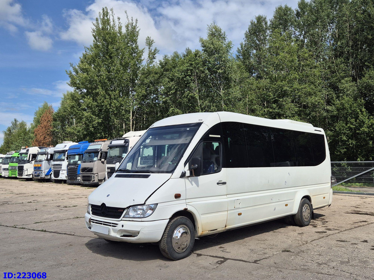 MERCEDES-BENZ Sprinter 616 Sunset 23-Seater - Coach: picture 1 MERCEDES-BENZ Sprinter 616 Sunset 23-Seater - Coach: picture 1