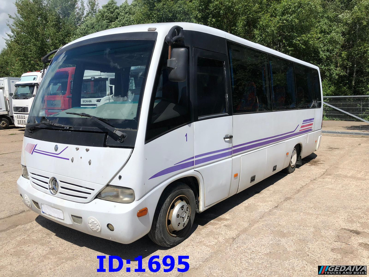 MERCEDES-BENZ Vario Medio 815 30-Seater - Coach: picture 4 MERCEDES-BENZ Vario Medio 815 30-Seater - Coach: picture 4