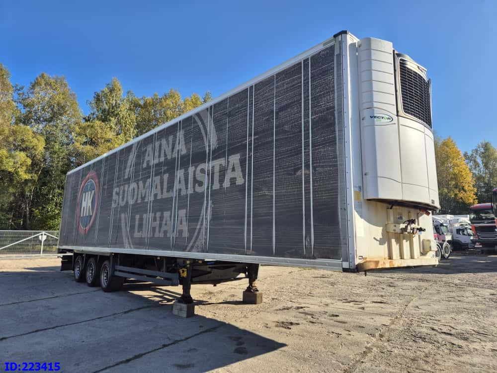 SCHMITZ CARGOBULL NKS*SCB*S3B + Vector 1550 - Refrigerator semi-trailer: picture 4 SCHMITZ CARGOBULL NKS*SCB*S3B + Vector 1550 - Refrigerator semi-trailer: picture 4