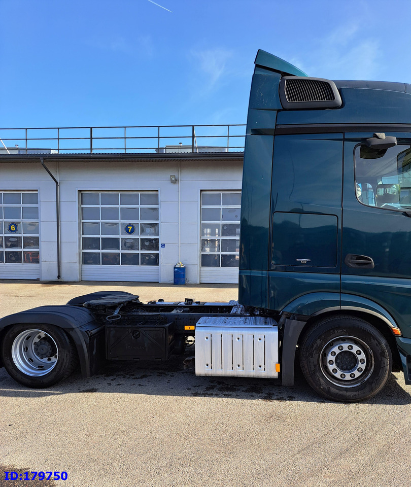 MERCEDES-BENZ Actros 1843 Euro6 - Tractor unit: picture 4 MERCEDES-BENZ Actros 1843 Euro6 - Tractor unit: picture 4