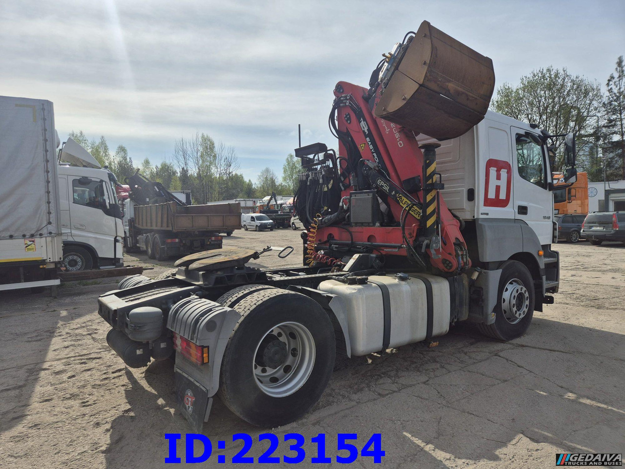 MERCEDES-BENZ Axor 1840 + Crane Epsilon Palfinger 0150Z - Tractor unit: picture 5 MERCEDES-BENZ Axor 1840 + Crane Epsilon Palfinger 0150Z - Tractor unit: picture 5