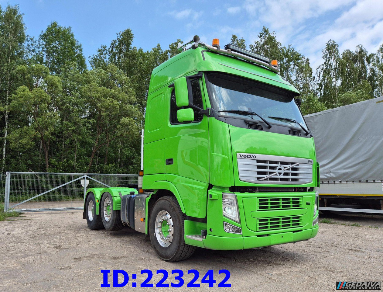 VOLVO FH13 6x2 -  538t km ONLY - Manual Hydraulics Euro5 - Tractor unit: picture 4 VOLVO FH13 6x2 -  538t km ONLY - Manual Hydraulics Euro5 - Tractor unit: picture 4
