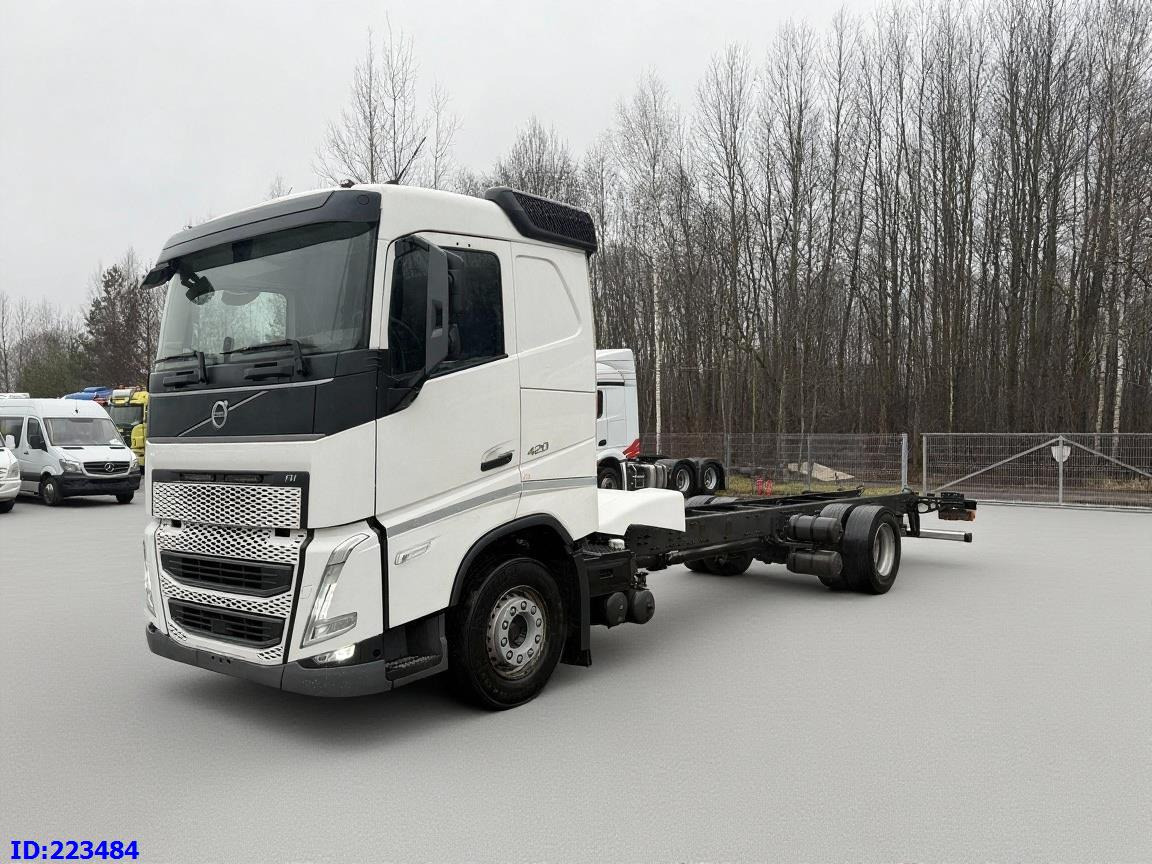 VOLVO FH13 420HP - Cab chassis truck: picture 1 VOLVO FH13 420HP - Cab chassis truck: picture 1