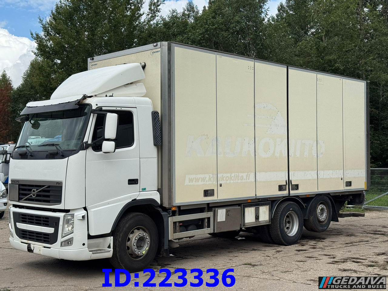 VOLVO FH13 460HP 6x2 OPEN SIDE BOX - Box truck: picture 1 VOLVO FH13 460HP 6x2 OPEN SIDE BOX - Box truck: picture 1