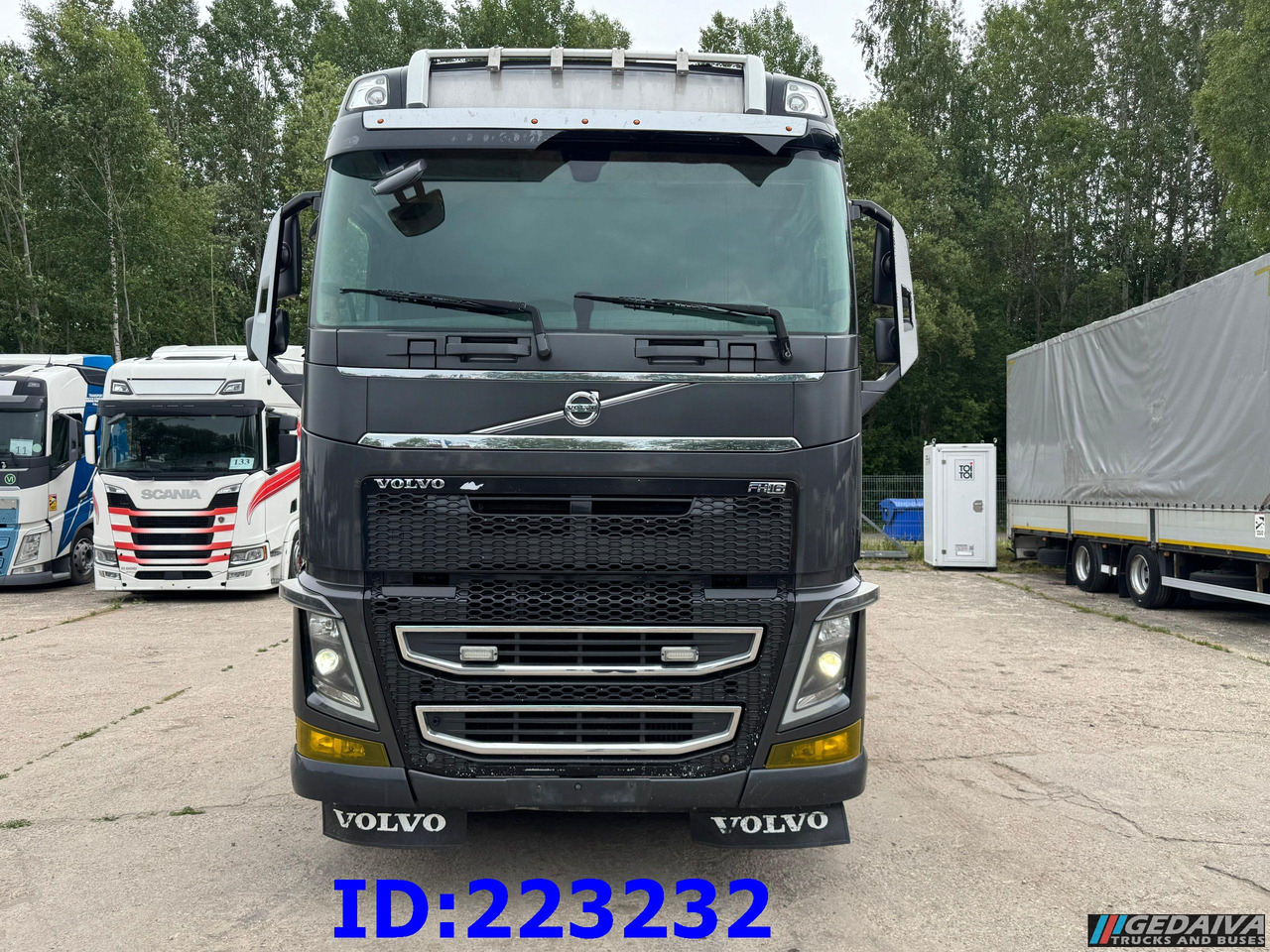 VOLVO FH16 700HP 8X4 Big Axles - Cab chassis truck: picture 2 VOLVO FH16 700HP 8X4 Big Axles - Cab chassis truck: picture 2