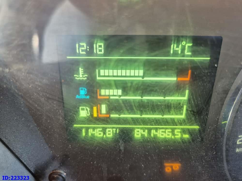 Box truck VOLVO FH16 750HP - 8x4 -Big Axles: picture 15 Box truck VOLVO FH16 750HP - 8x4 -Big Axles: picture 15