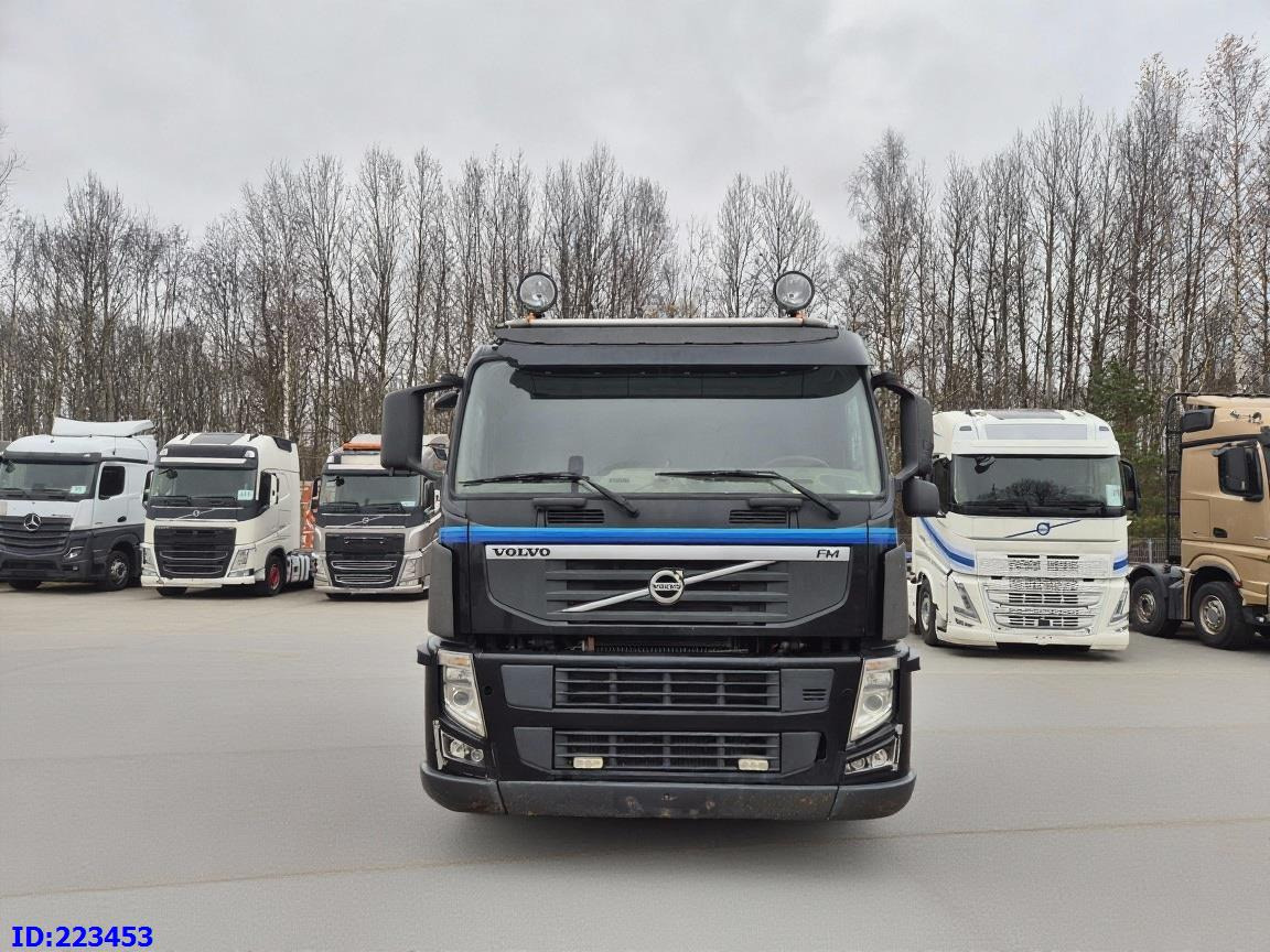 VOLVO FM11 450HP 6x2 TANK 16000 l / VACUUM JUROP PR 150 / ASENIZACYJNY / Euro5 / Steering Axle - Tank truck: picture 2 VOLVO FM11 450HP 6x2 TANK 16000 l / VACUUM JUROP PR 150 / ASENIZACYJNY / Euro5 / Steering Axle - Tank truck: picture 2