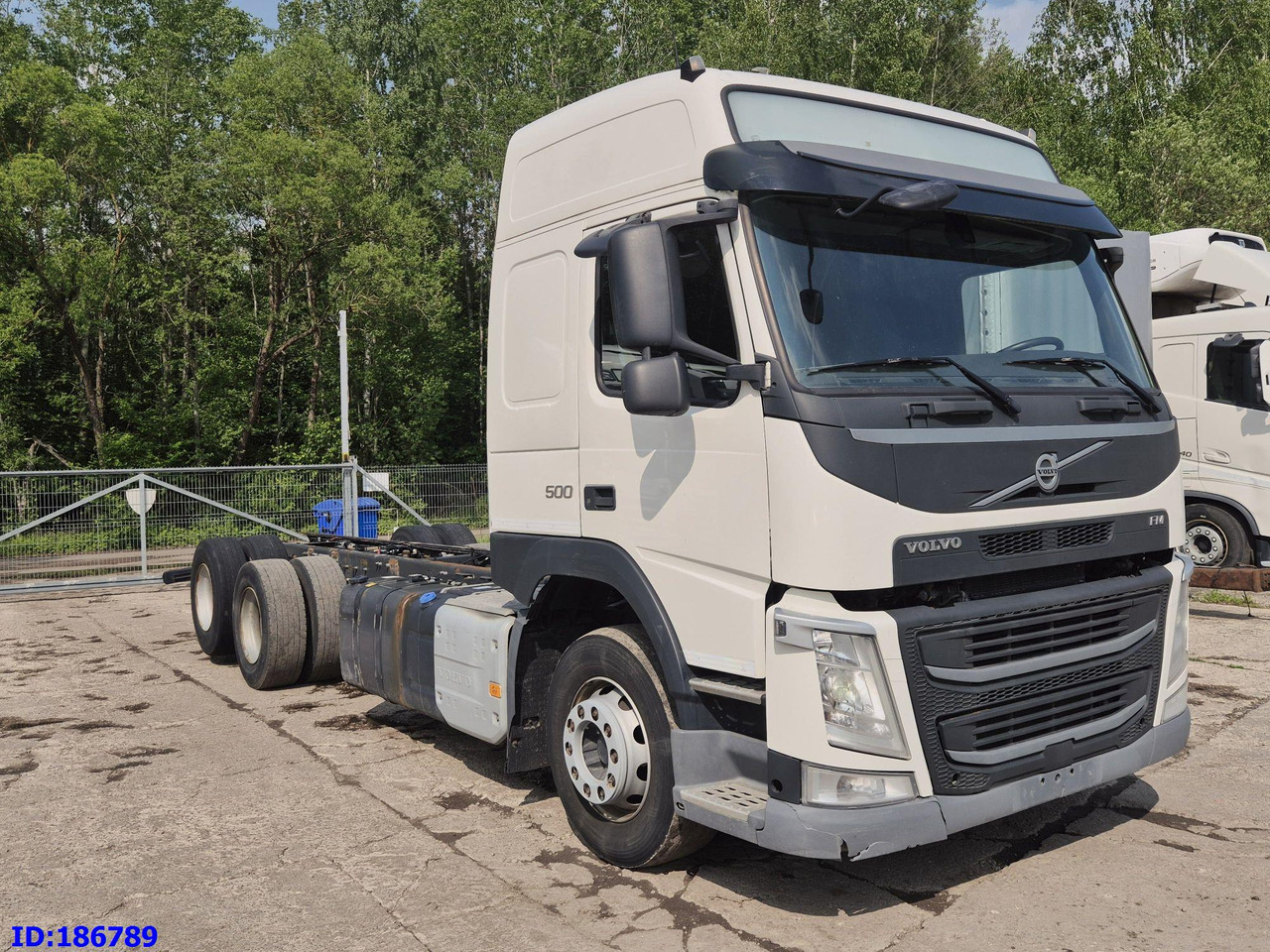 VOLVO FM13 500HP 6x2 - Cab chassis truck: picture 4 VOLVO FM13 500HP 6x2 - Cab chassis truck: picture 4