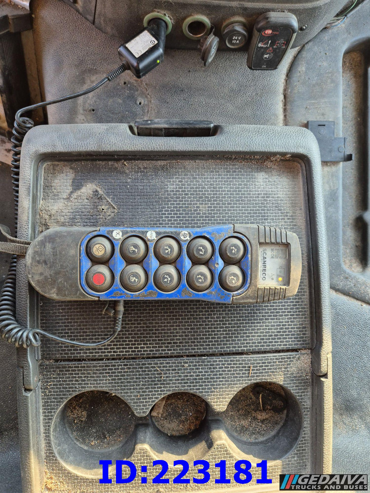 Garbage truck VOLVO FMX 11 330HP 6x2 (Steering axel) - Euro6: picture 19