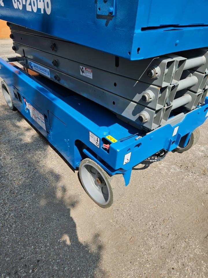 Scissor lift Genie GS 2646: picture 6