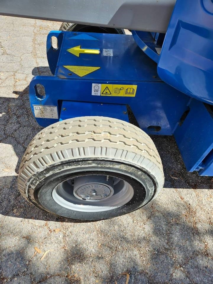 Lease a Genie Z 45/25 J DC  Genie Z 45/25 J DC: picture 12