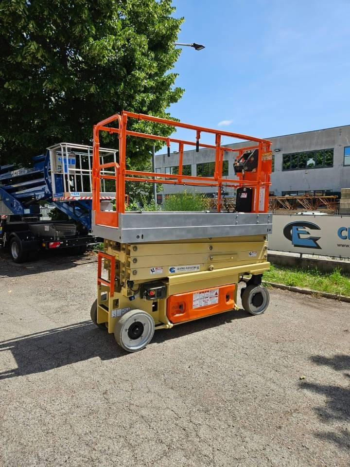 JLG 2630 ES - Scissor lift: picture 1 JLG 2630 ES - Scissor lift: picture 1