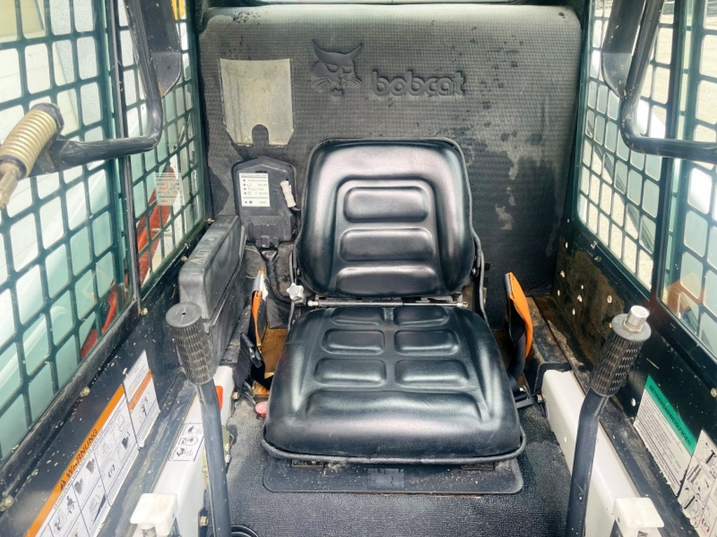 Skid steer loader Bobcat 553 (3998): picture 6