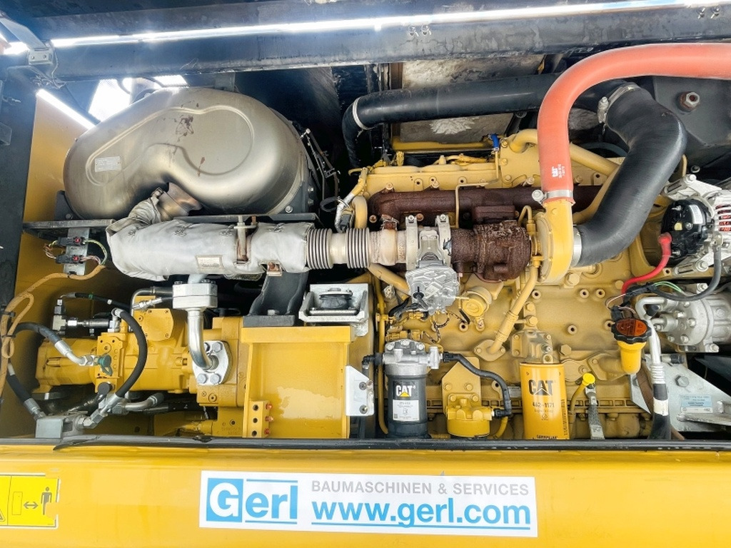 Wheel excavator Caterpillar MH3022 (3993): picture 10