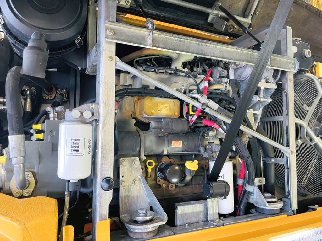 Wheel excavator Liebherr A910 Compact (4025): picture 8