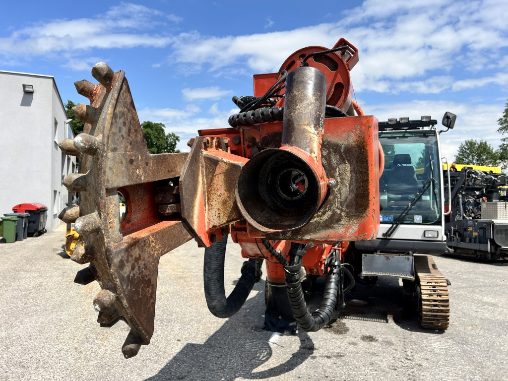 Sandvik DI 200 (111633) - Drilling rig: picture 5 Sandvik DI 200 (111633) - Drilling rig: picture 5