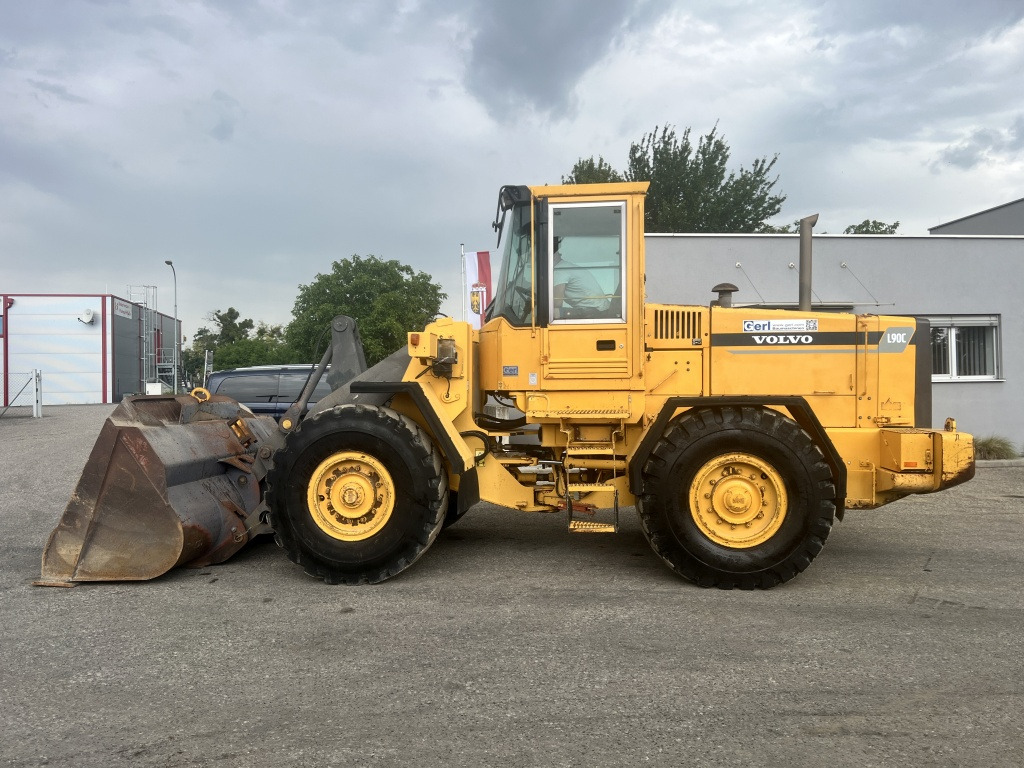 Volvo L 90 C (111618) - Wheel loader: picture 1 Volvo L 90 C (111618) - Wheel loader: picture 1