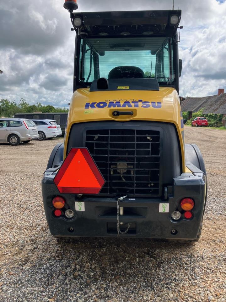 Komatsu WA80M-8EO - Compact loader: picture 2 Komatsu WA80M-8EO - Compact loader: picture 2