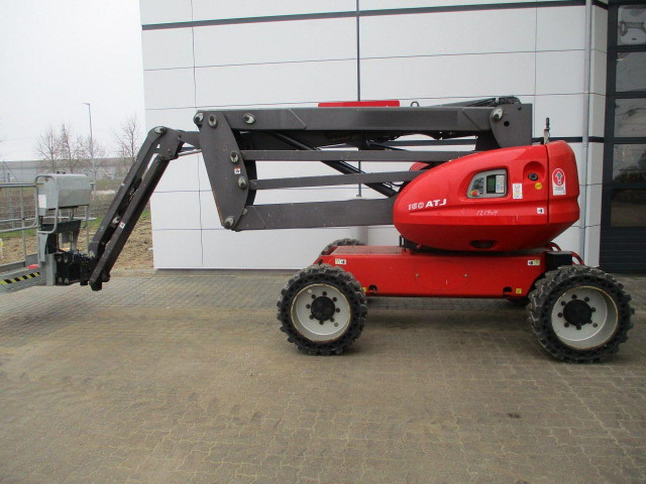 Articulated boom Manitou 160ATJ RC: picture 8