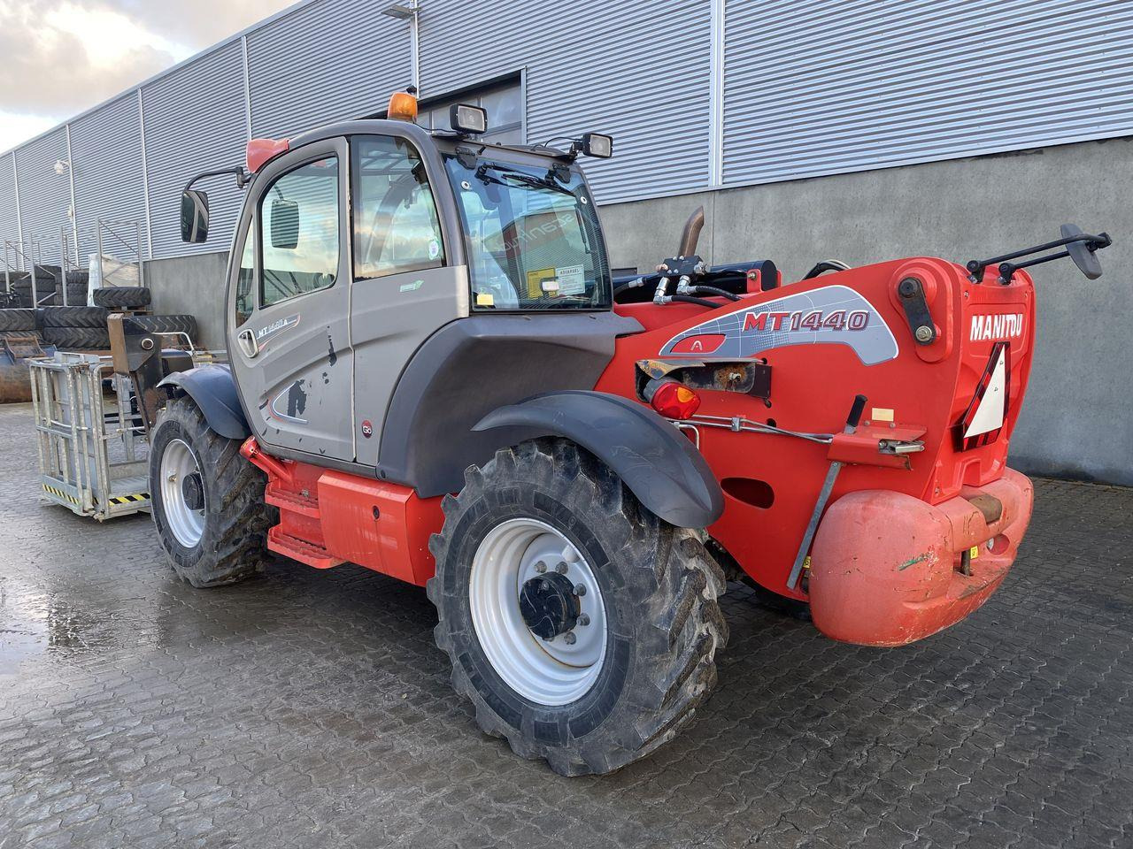 Manitou MT1440A ST3B - Telescopic handler: picture 2 Manitou MT1440A ST3B - Telescopic handler: picture 2