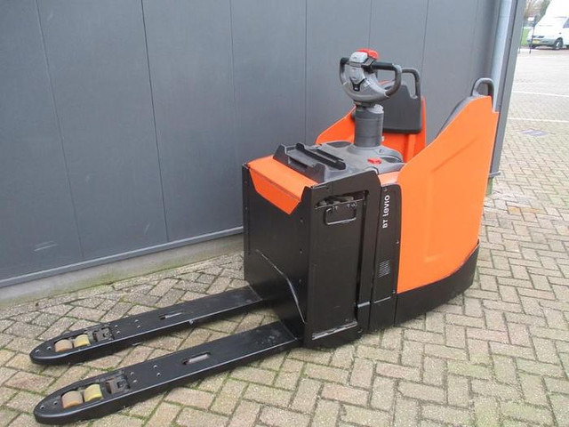 BT LPE 200 - Pallet truck: picture 1 BT LPE 200 - Pallet truck: picture 1