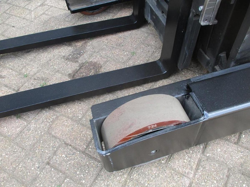 Reach truck BT RRE 160: picture 9 Reach truck BT RRE 160: picture 9