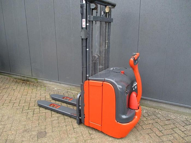 Linde L16 - Stacker: picture 3 Linde L16 - Stacker: picture 3