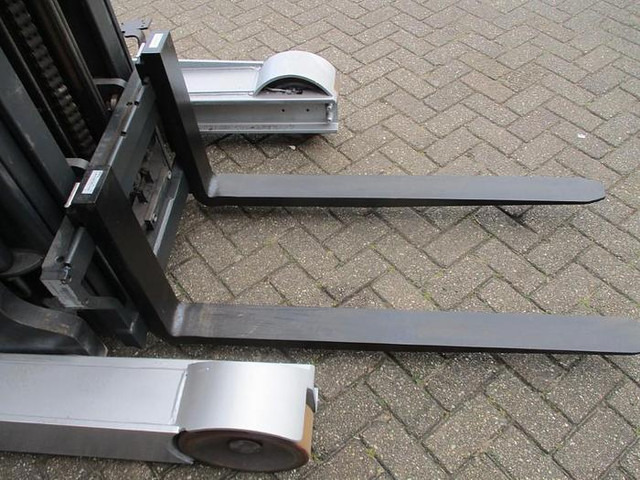 Reach truck Still FM X14: picture 8