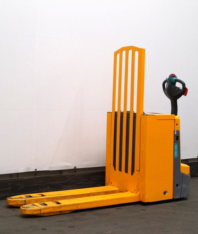 Jungheinrich EJE C20 - Pallet truck: picture 1 Jungheinrich EJE C20 - Pallet truck: picture 1