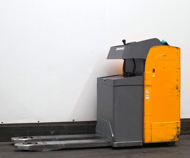 Jungheinrich ESE120 - Pallet truck: picture 1 Jungheinrich ESE120 - Pallet truck: picture 1
