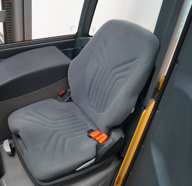 Jungheinrich ETV214 - Reach truck: picture 4 Jungheinrich ETV214 - Reach truck: picture 4