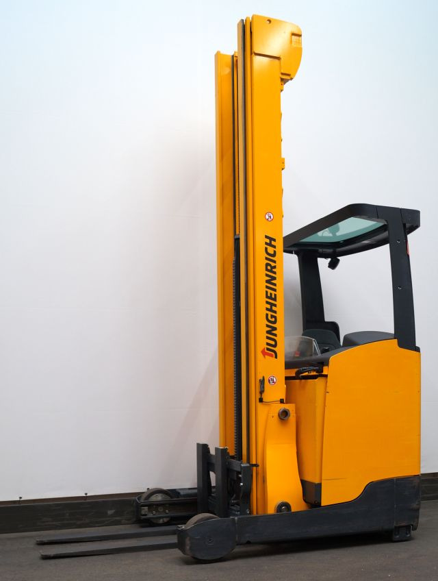Jungheinrich ETV214 - Reach truck: picture 2 Jungheinrich ETV214 - Reach truck: picture 2