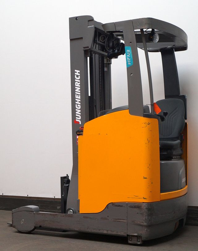 Jungheinrich ETV214 - Reach truck: picture 2 Jungheinrich ETV214 - Reach truck: picture 2
