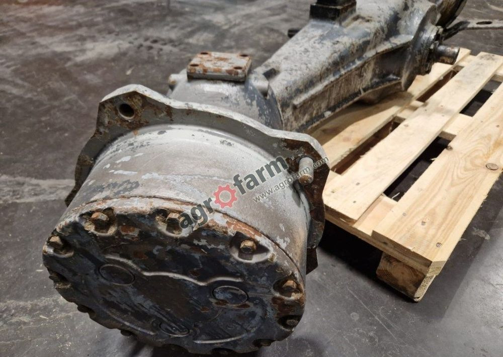 Przedni most Massey Ferguson 2640 - Transmission: picture 4 Przedni most Massey Ferguson 2640 - Transmission: picture 4