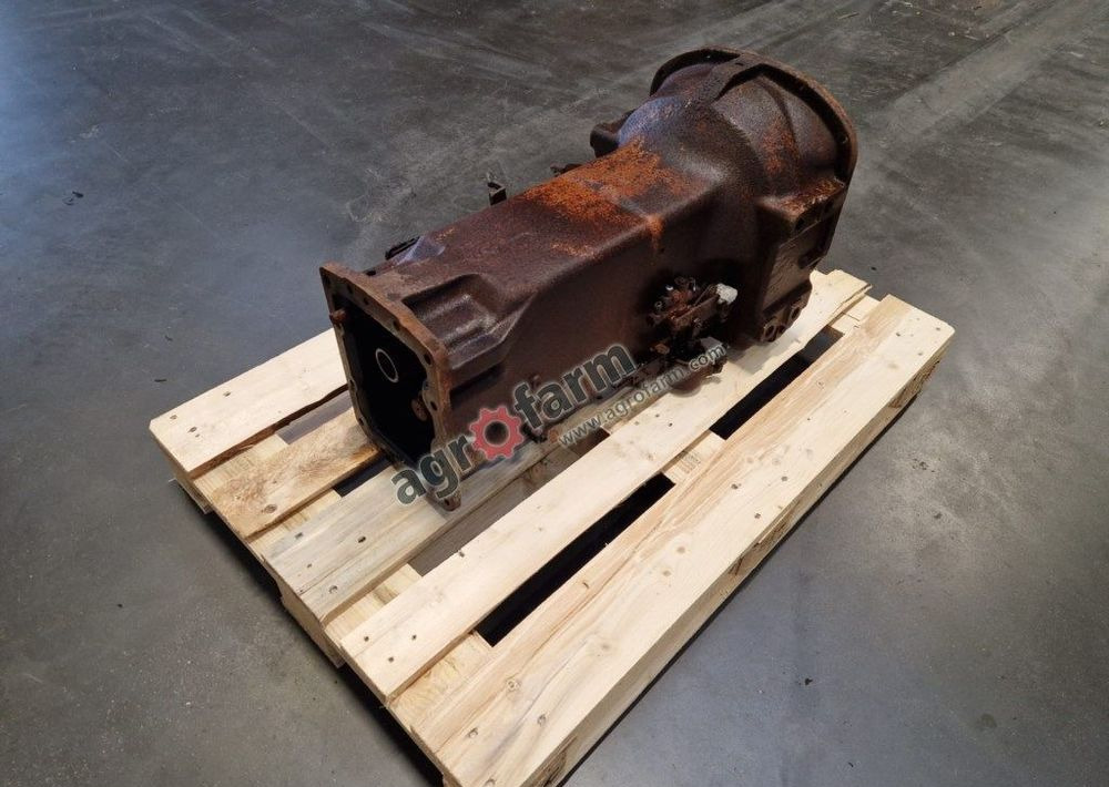 Skrzynia biegów New Holland T4.75 - Gearbox: picture 3 Skrzynia biegów New Holland T4.75 - Gearbox: picture 3