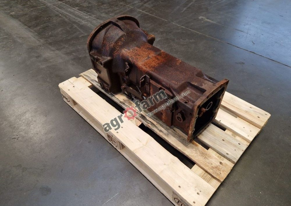 Skrzynia biegów New Holland T4.75 - Gearbox: picture 2 Skrzynia biegów New Holland T4.75 - Gearbox: picture 2