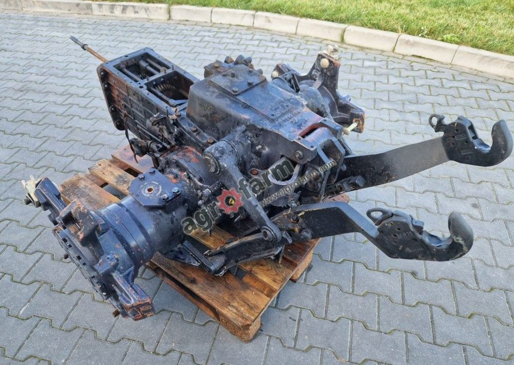 Skrzynia biegów, most tylny Landini Rex 80 F - Gearbox: picture 2 Skrzynia biegów, most tylny Landini Rex 80 F - Gearbox: picture 2