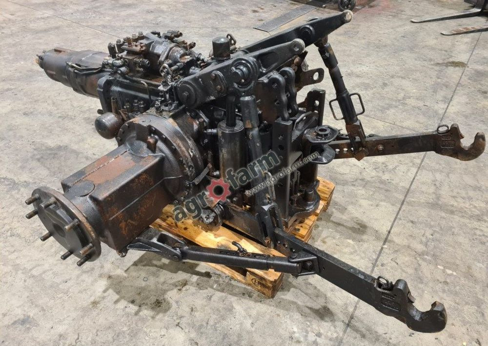 Skrzynia biegów, most tylny Valtra N111 TB07881 - Gearbox: picture 3 Skrzynia biegów, most tylny Valtra N111 TB07881 - Gearbox: picture 3