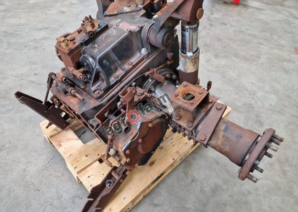 Tylny most Claas Celtis 7700098371 - Transmission: picture 1 Tylny most Claas Celtis 7700098371 - Transmission: picture 1