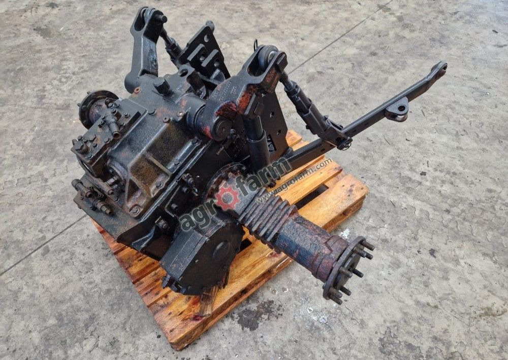 Tylny most John Deere 3310 - Transmission: picture 3 Tylny most John Deere 3310 - Transmission: picture 3