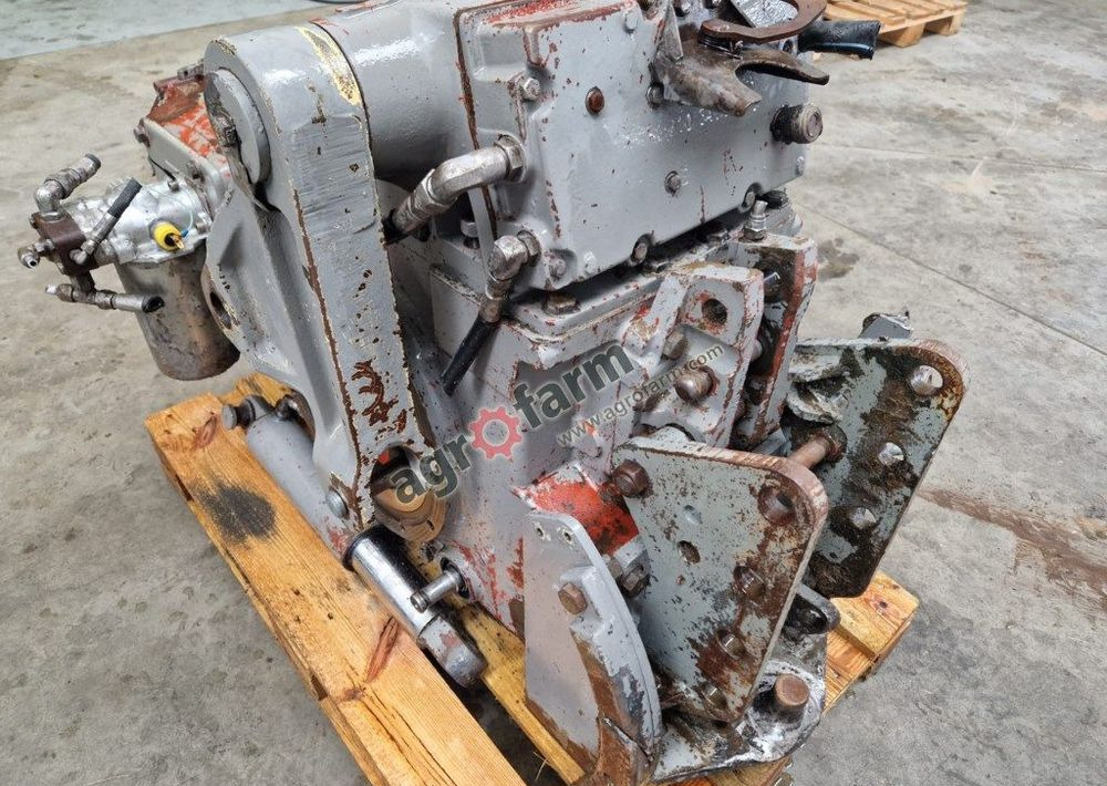 Tylny most Massey Ferguson 2640 - Transmission: picture 1 Tylny most Massey Ferguson 2640 - Transmission: picture 1