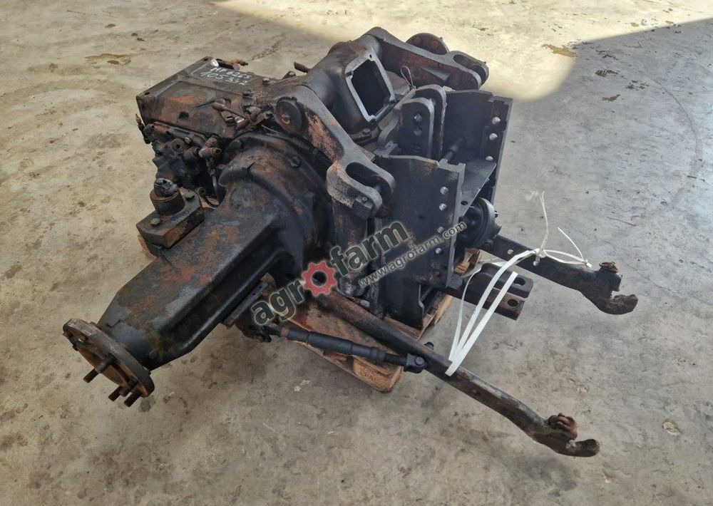 Tylny most Massey Ferguson 6265 851B2 - Transmission: picture 1 Tylny most Massey Ferguson 6265 851B2 - Transmission: picture 1